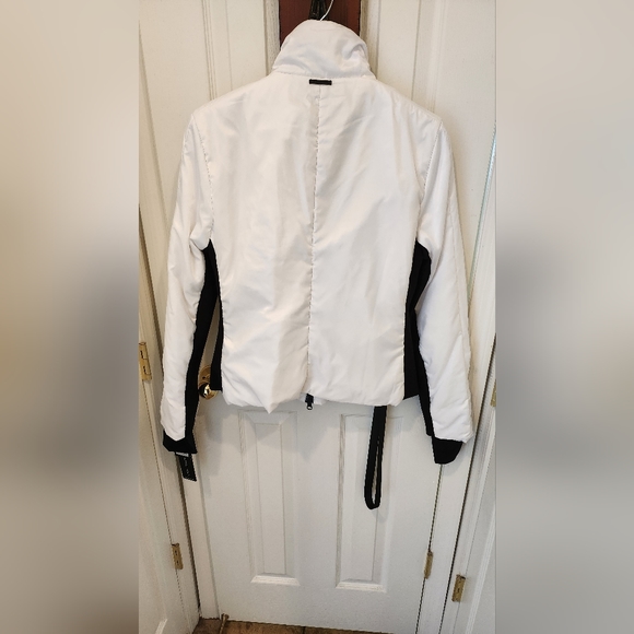 Blanc Noir Interface packable jacket - Picture 2 of 12